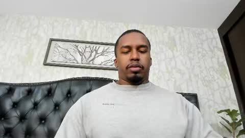Snapshot of denzelrios chatting on 06/29/26, 02:07 denzelrios online show from 06/29/26, 02:07