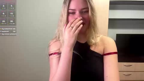 Luna online show from 02/19/26, 03:41