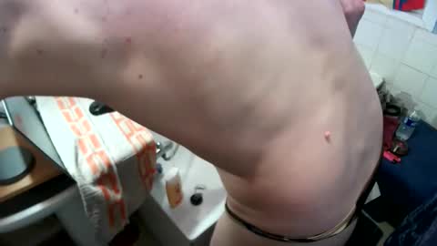 Snapshot of dereck59 chatting on 10/12/25, 06:34 dereck59 online show from 10/12/25, 06:34