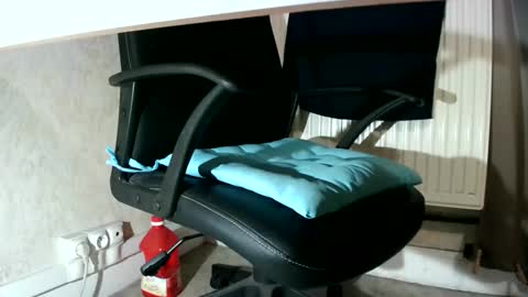 Snapshot of dereck59 chatting on 10/25/25, 03:18 dereck59 online show from 10/25/25, 03:18