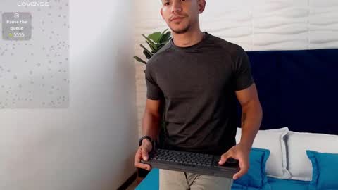 Dereck Myers online show from 12/30/24, 03:03