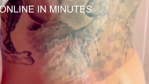 Snapshot of dereckgreen chatting on 11/04/25, 10:14 dereckgreen online show from 11/04/25, 10:14