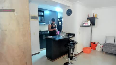 dereckgreen online show from 04/15/26, 07:21