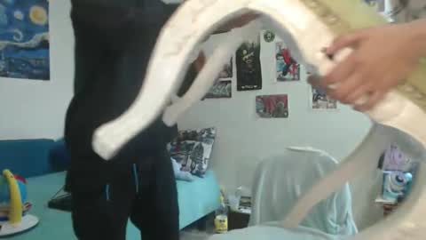 derek_44 online show from 02/18/26, 01:18