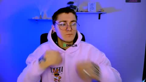 Snapshot of derek_hawk_ chatting on 02/05/26, 09:47 derek_hawk_ online show from 02/05/26, 09:47