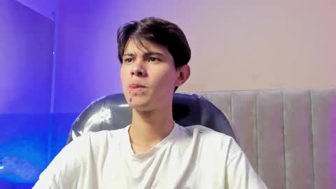 derek_sinn online show from 03/24/26, 12:32