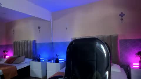 Snapshot of derek_sinn chatting on 04/22/26, 08:32 derek_sinn online show from 04/22/26, 08:32