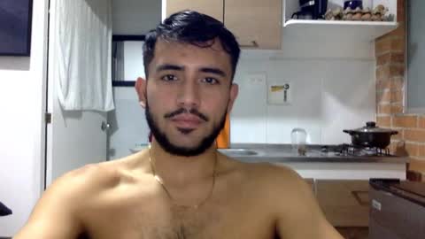 Snapshot of derek_smiith chatting on 12/10/24, 04:45 Derek smiith online show from 12/10/24, 04:45