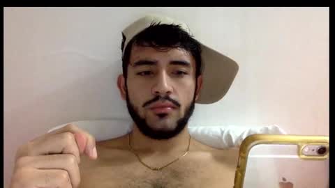 Snapshot of derek_smiith chatting on 01/19/25, 09:33 Derek smiith online show from 01/19/25, 09:33