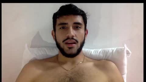 Snapshot of derek_smiith chatting on 01/23/25, 12:35 Derek smiith online show from 01/23/25, 12:35