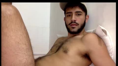 Snapshot of derek_smiith chatting on 02/28/25, 03:26 Derek smiith online show from 02/28/25, 03:26