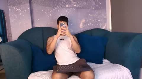 derek_voss online show from 06/19/26, 12:31