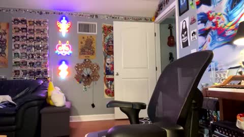 derekdings online show from 09/18/25, 05:59