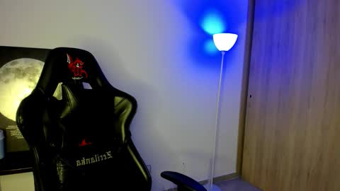 derekmuller11 online show from 03/08/26, 01:47