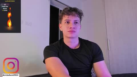 Derek  IG Derekolsen2024 online show from 10/14/25, 02:45