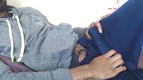 Snapshot of derekthetruth2 chatting on 02/25/26, 06:39 derekthetruth2 online show from 02/25/26, 06:39