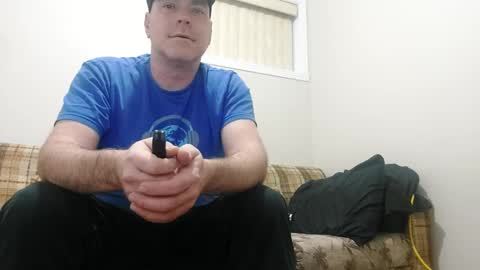 Snapshot of derf007 chatting on 01/11/25, 12:40 derf007 online show from 01/11/25, 12:40