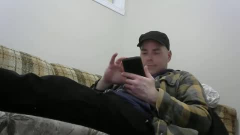 Snapshot of derf007 chatting on 02/26/25, 09:48 derf007 online show from 02/26/25, 09:48