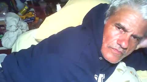 Snapshot of derick1961 chatting on 05/14/26, 01:12 derick1961 online show from 05/14/26, 01:12