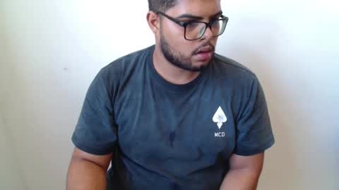 derick_0013 online show from 05/07/26, 03:28