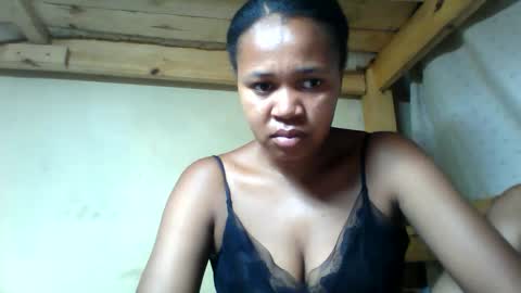 Snapshot of derissa chatting on 03/17/26, 06:06 derissa online show from 03/17/26, 06:06