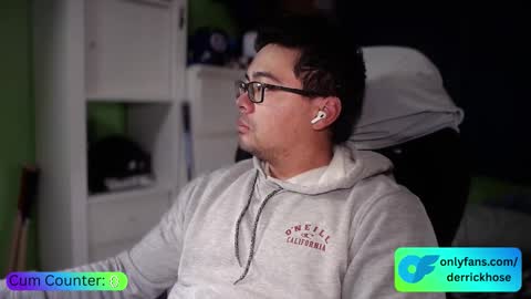 Derrick Hose online show from 11/16/25, 03:23