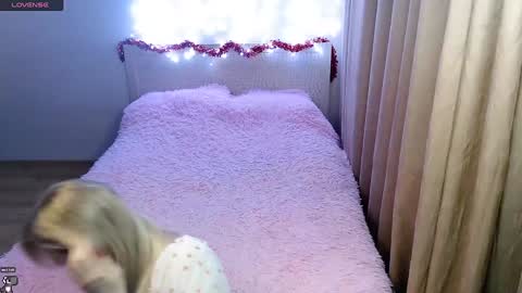 Ari online show from 12/22/24, 10:36