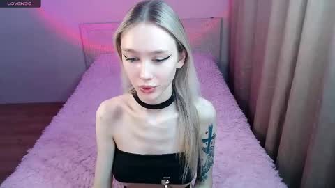 Ari online show from 02/25/25, 07:14