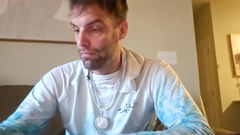 Tall and Handsome online show from 12/04/24, 08:29