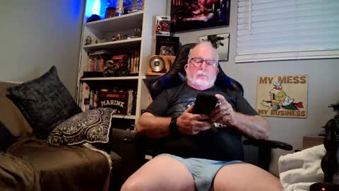 D K online show from 02/25/25, 01:30