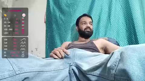 desi_boy799417 online show from 02/26/25, 03:52