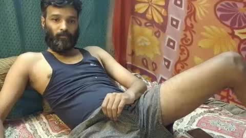 Snapshot of desi_boy799417 chatting on 06/12/26, 10:36 desi_boy799417 online show from 06/12/26, 10:36
