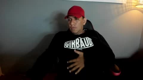 Snapshot of designturbate chatting on 02/17/25, 02:48 Designturbate online show from 02/17/25, 02:48