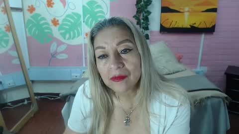 VALERIA online show from 09/16/25, 03:35