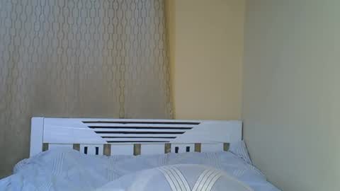 desiredahlia33 online show from 02/27/26, 09:15