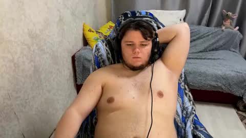 Snapshot of desiredude9 chatting on 09/21/25, 06:09 desiredude9 online show from 09/21/25, 06:09