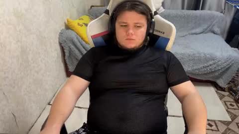 Snapshot of desiredude9 chatting on 10/05/25, 06:06 desiredude9 online show from 10/05/25, 06:06