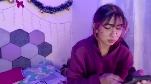 TORI AND MR. BEAR online show from 12/13/25, 07:53