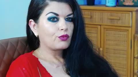 HellenMoon online show from 09/08/25, 10:42