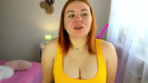 LAYLA online show from 03/10/25, 10:59