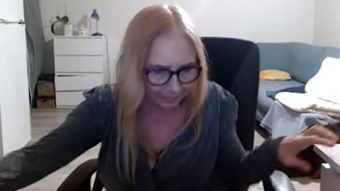 S O F I A online show from 02/22/25, 06:08