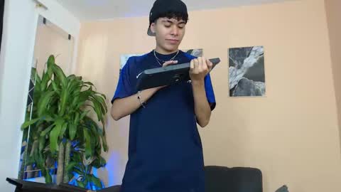 desiresofolympus_ online show from 03/21/26, 07:39