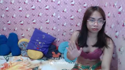 Lovie online show from 10/23/25, 01:27