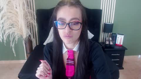 Snapshot of desiring__angel chatting on 02/01/25, 02:02 Desiring Angel online show from 02/01/25, 02:02