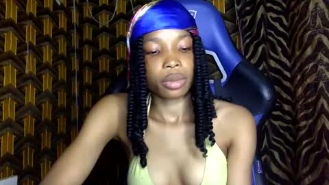 Snapshot of deslimbody90 chatting on 05/10/26, 12:54 Deslimbody online show from 05/10/26, 12:54