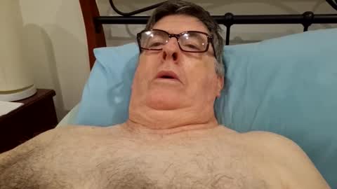 Desmon1958 online show from 03/30/26, 08:21