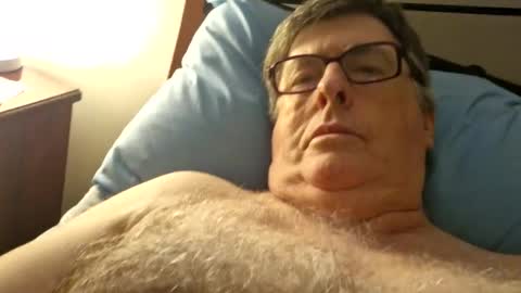 Desmon1958 online show from 04/20/26, 12:30