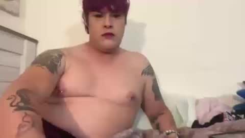 Snapshot of desmondks chatting on 10/15/25, 09:20 Dezmond online show from 10/15/25, 09:20