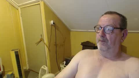 destelp online show from 05/23/26, 04:29