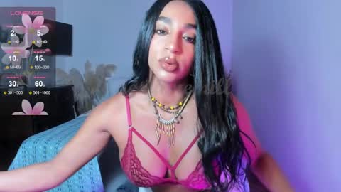 Snapshot of destinnemil chatting on 02/07/25, 11:34 Destinne Mill online show from 02/07/25, 11:34